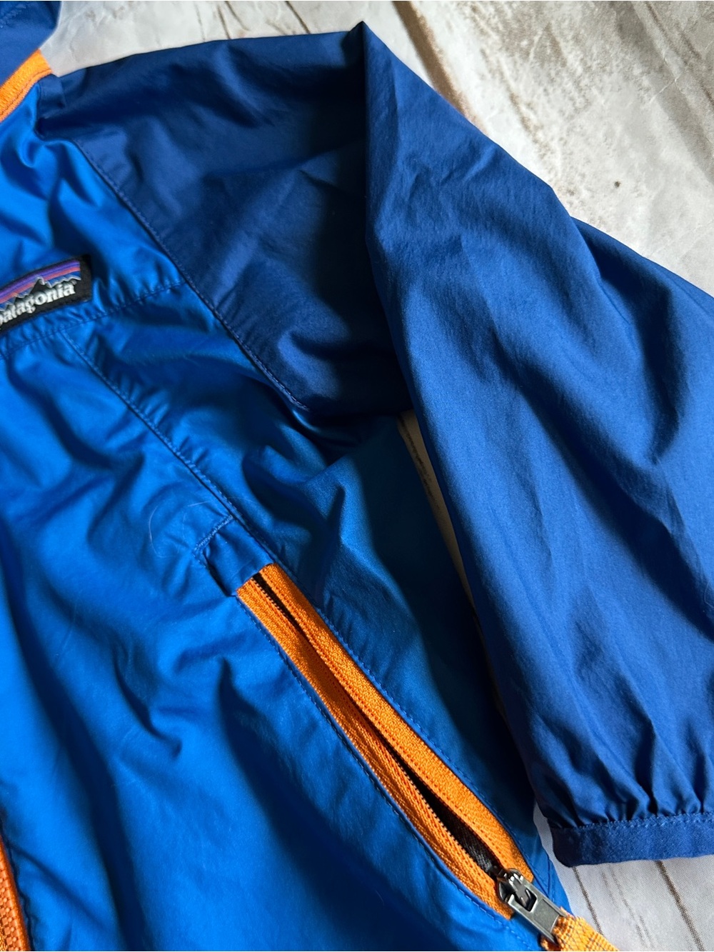 Patagonia blue jacket light wear jacket removable hood vguc 12/18 - Picture 4 of 13